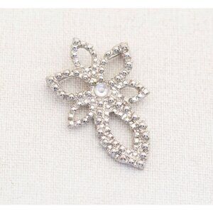 Vintage Silver Floral Rhinestones Brooch - A11